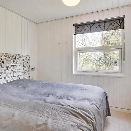 Two-bedroom Holiday In Sydals * Skovbyballe